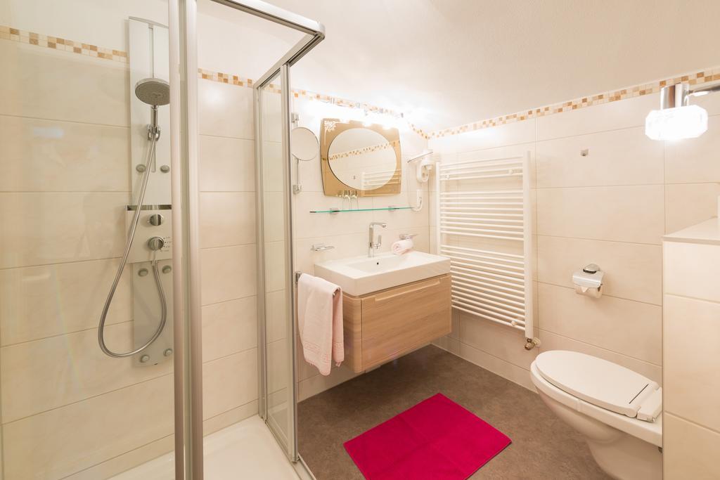 Haus Enzian Apartment Lermoos Cameră foto